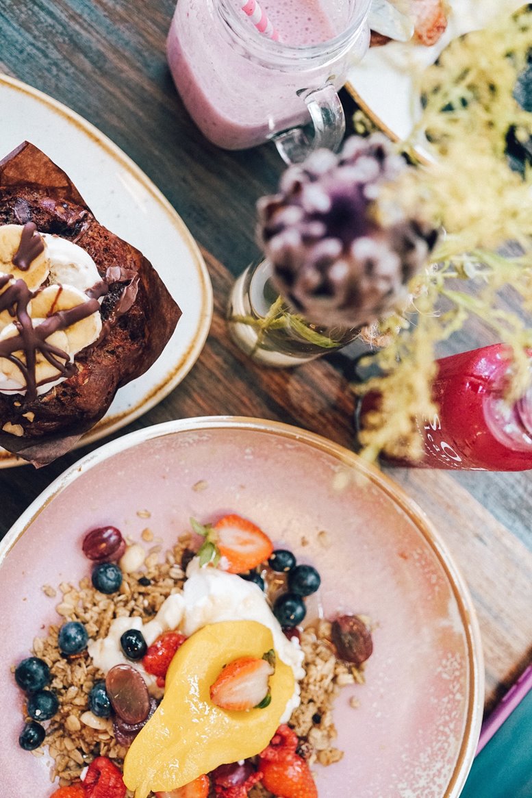 With every health blogger, nutritionist and influencer giving tips on how not to gain weight
